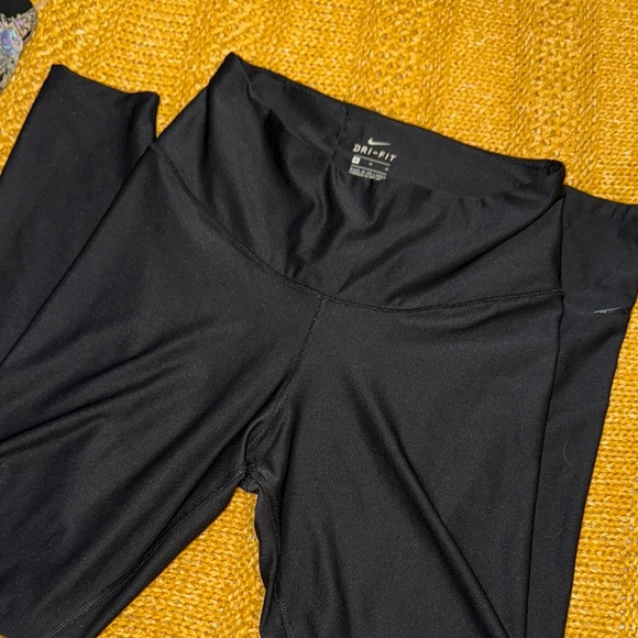 Nike Black Dri-FIT Leggings - Picture 1 of 2